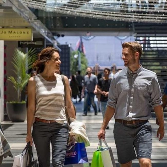 Auckland Couple Shopping