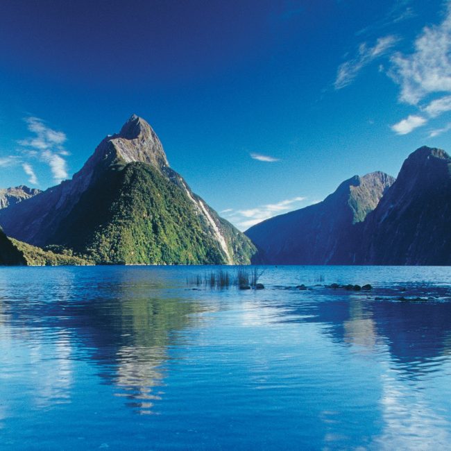 Milford Sound Fiordland Rob Suisted