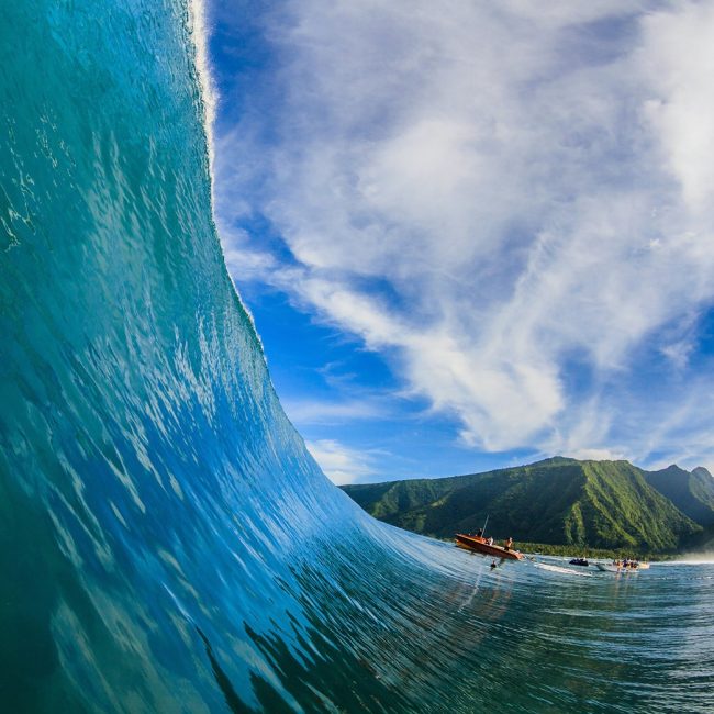 Tahiti Teahupoo Wave