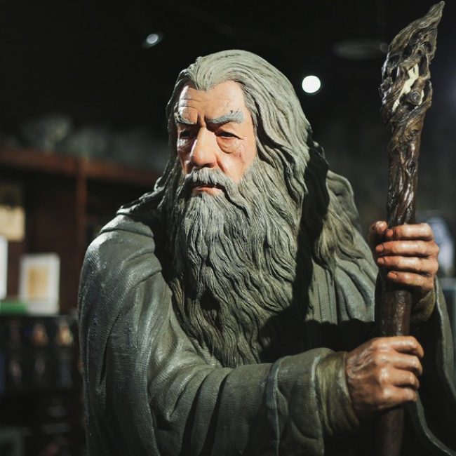 Weta Workshop Gandolf Statue