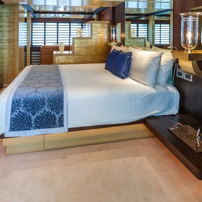 Perle-Bleue_Main-stateroom